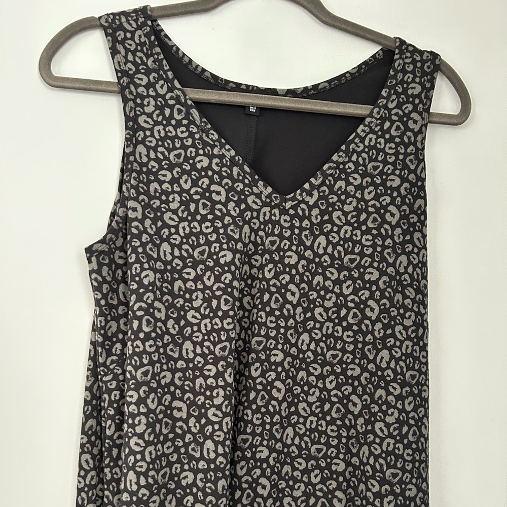 Saint +Sophia casual dress, can be worn by itself or with t shirt or turtleneck